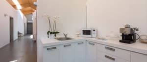 thumbnail: Breakfast area
