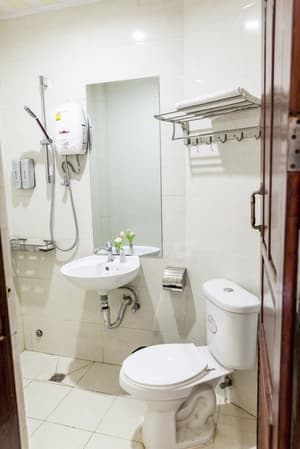 thumbnail: Bathroom