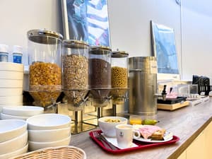 thumbnail: Breakfast buffet