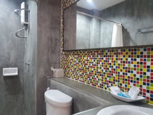 thumbnail: Bathroom