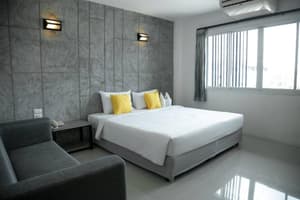 thumbnail: Room