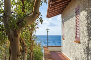 thumbnail: Terrace/patio