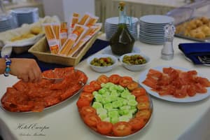 thumbnail: Buffet