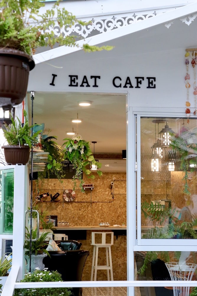 Cafe