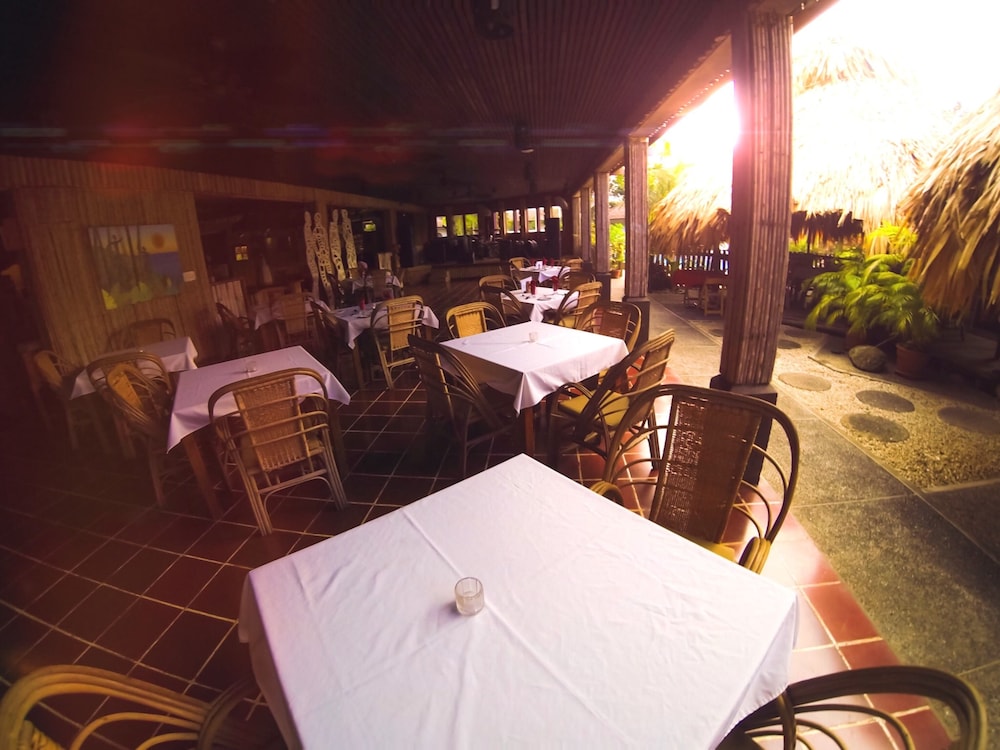 Restaurant-cafeteria