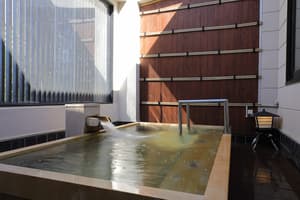 thumbnail: Hot springs