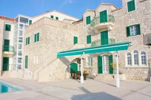 thumbnail: General view