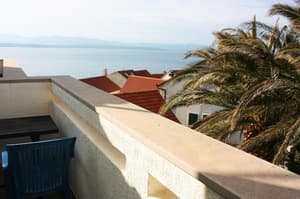 thumbnail: General view