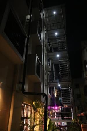 thumbnail: 450229037.jpg