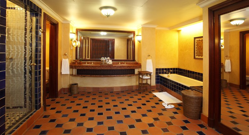The Palace of The Lost City Superior Luxury Family