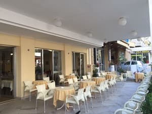thumbnail: Terrace/patio