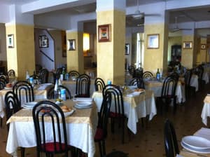 thumbnail: Restaurant