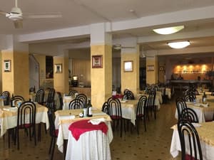 thumbnail: Restaurant