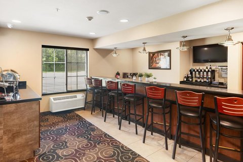 Lobby Bar