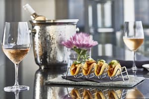 thumbnail: Restaurant