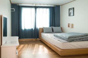thumbnail: Rooms