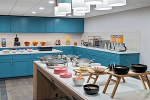 thumbnail: Breakfast area