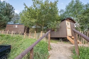 thumbnail: Property grounds