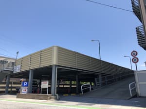 thumbnail: Parking