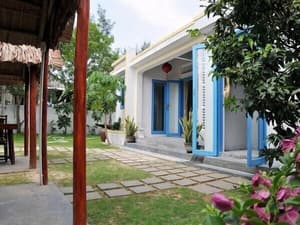 thumbnail: Exterior