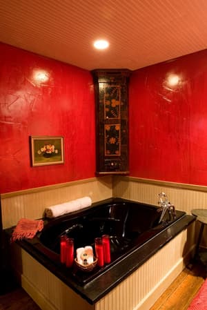 thumbnail: Jetted tub