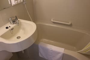 thumbnail: Bathroom