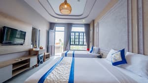 thumbnail: Room