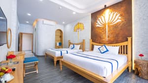 thumbnail: Room