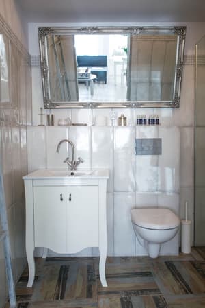 thumbnail: Bathroom