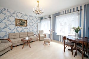 thumbnail: Living room