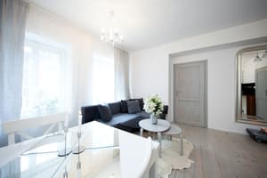 thumbnail: Living room