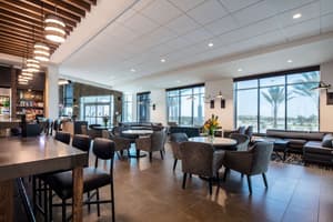 thumbnail: Restaurant