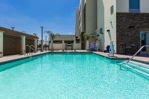 thumbnail: Pool