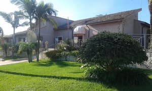 thumbnail: Exterior