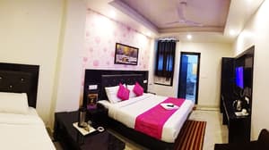thumbnail: Interior