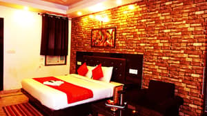 thumbnail: Interior
