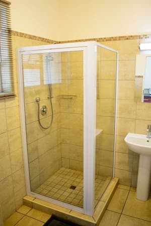 thumbnail: Bathroom shower