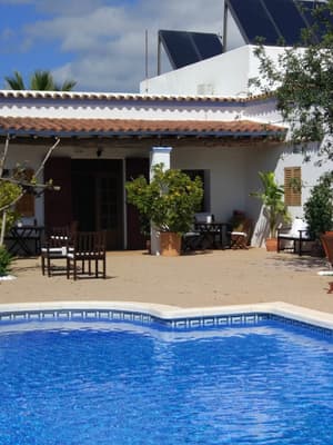 thumbnail: Outdoor pool