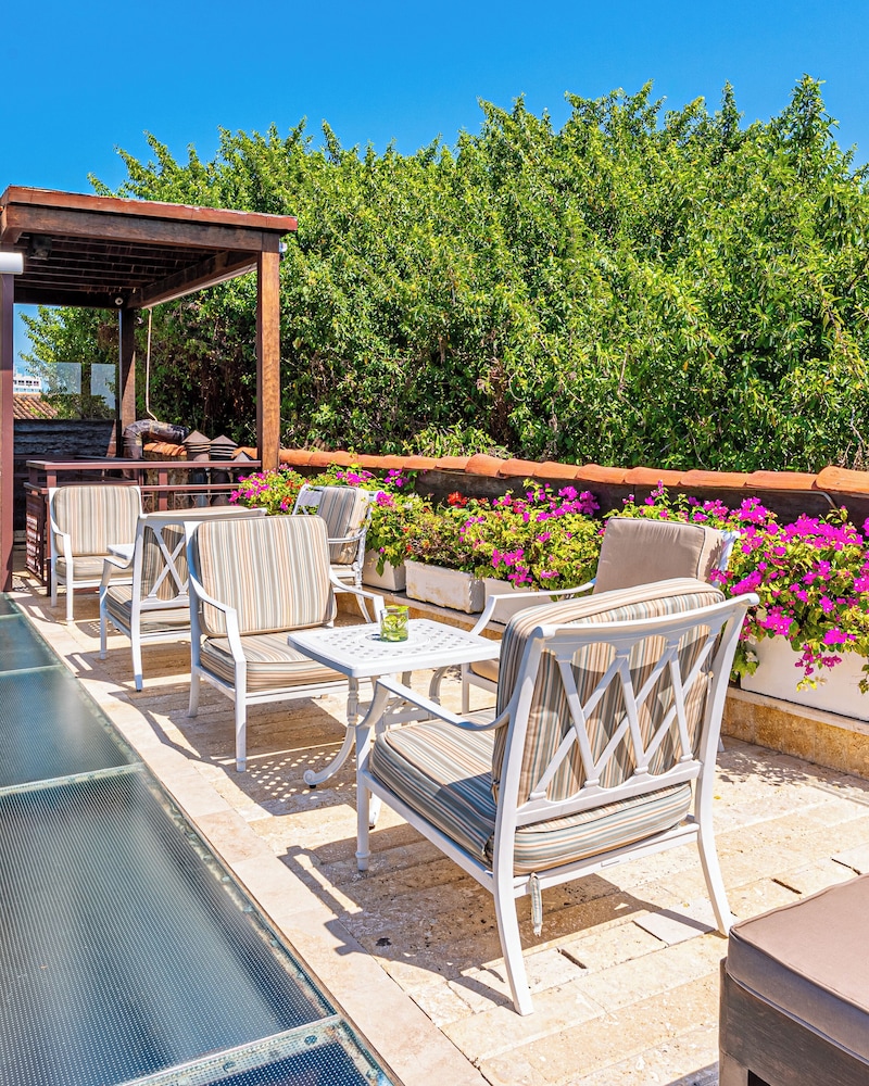 Rooftop terrace