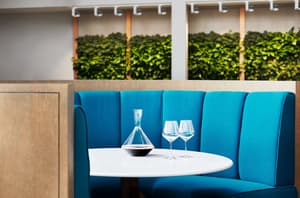 thumbnail: Bar (on property)