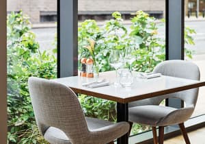 thumbnail: Restaurant