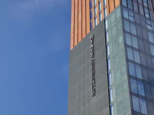 thumbnail: Exterior