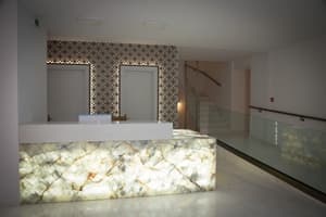 thumbnail: Reception