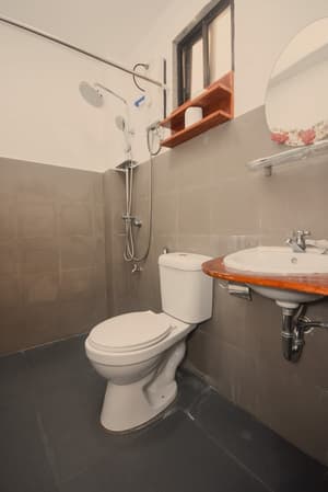 thumbnail: Bathroom