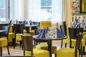thumbnail: Restaurant