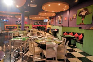 thumbnail: Restaurant