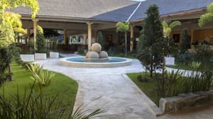 thumbnail: Exterior