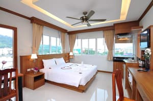 thumbnail: General view