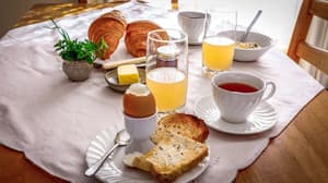 thumbnail: In-room dining