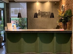 thumbnail: Reception